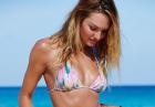 Candice Swanepoel na plaży w bikini Victoria's Secret
